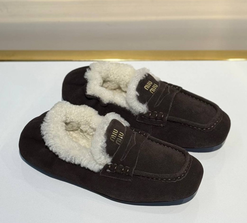 МОКАСИНЫ MIU MIU фото