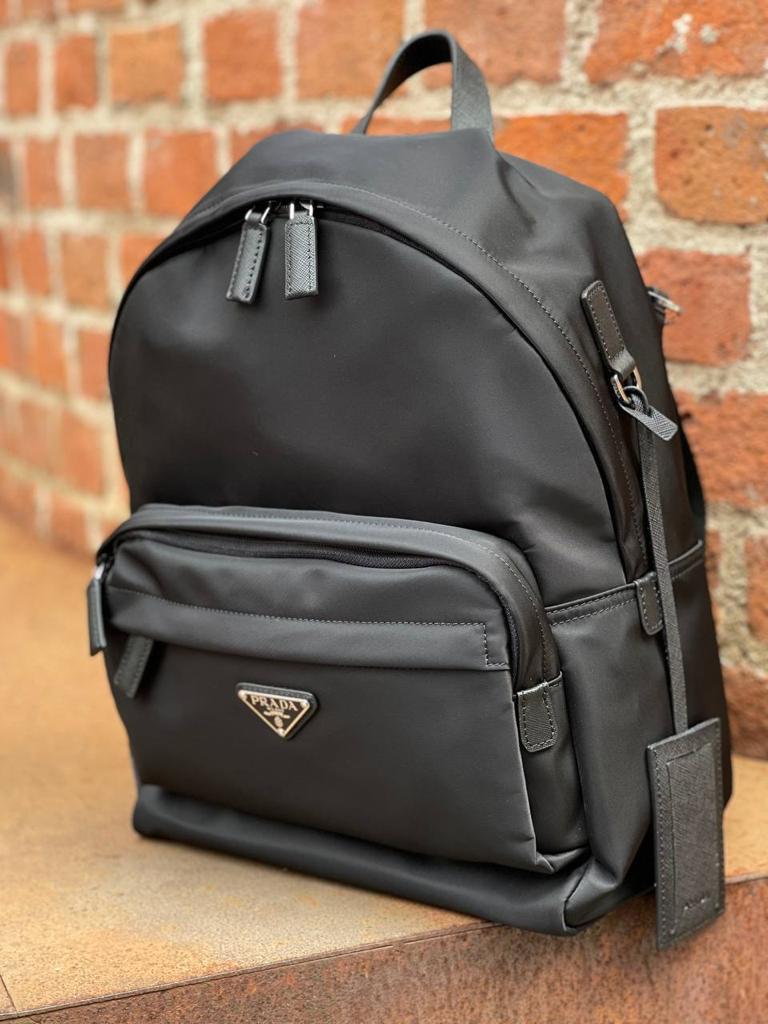 МУЖСКОЙ РЮКЗАК PRADA детальное фото