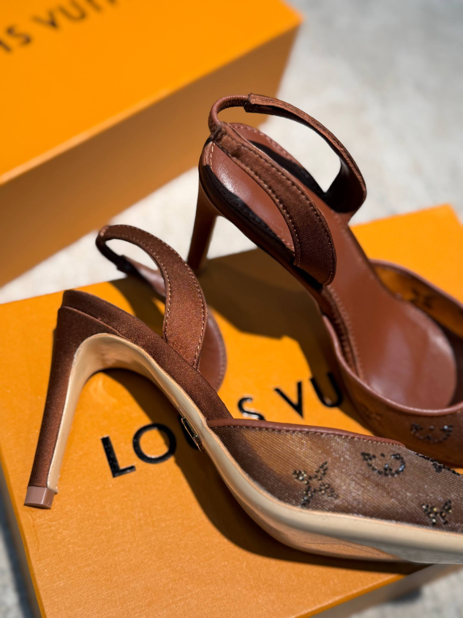 ТУФЛИ LOUIS VUITTON детальное фото