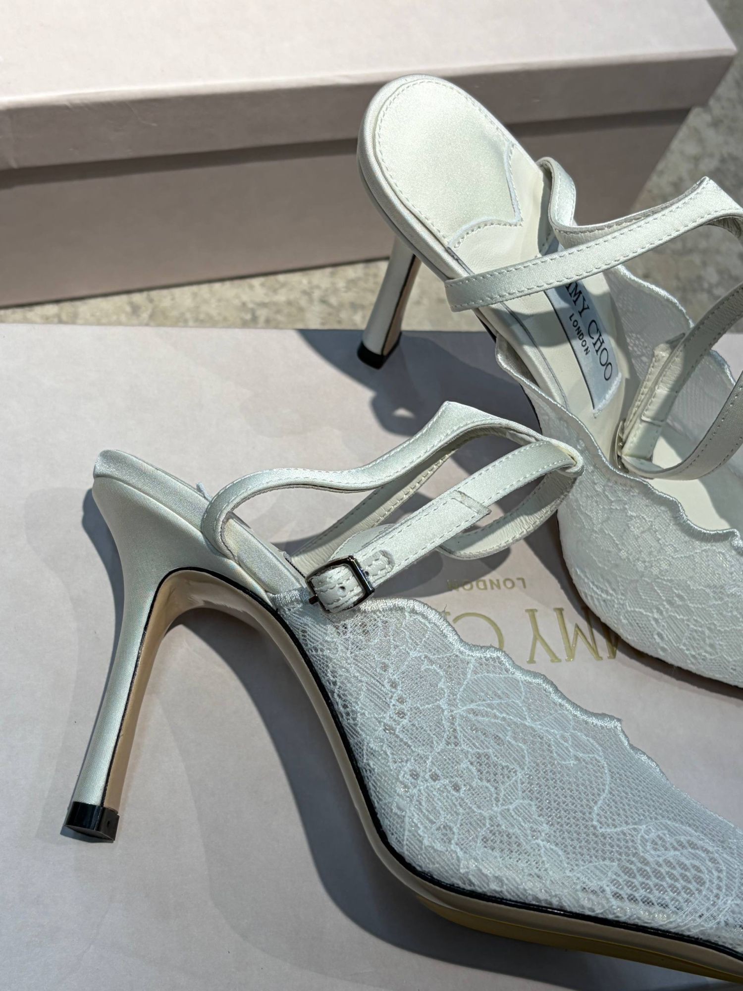 ТУФЛИ JIMMY CHOO детальное фото