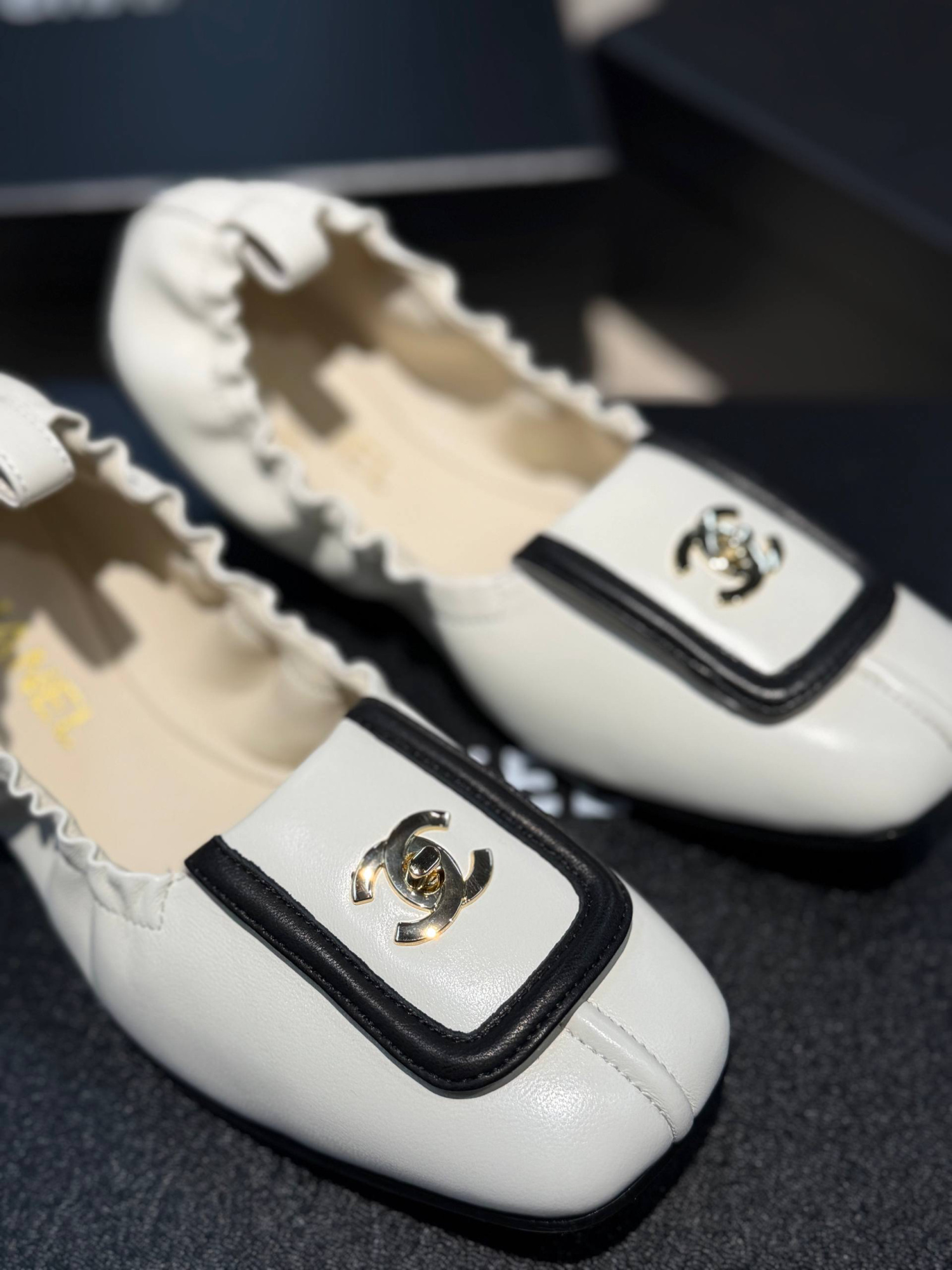 БАЛЕТКИ CHANEL детальное фото