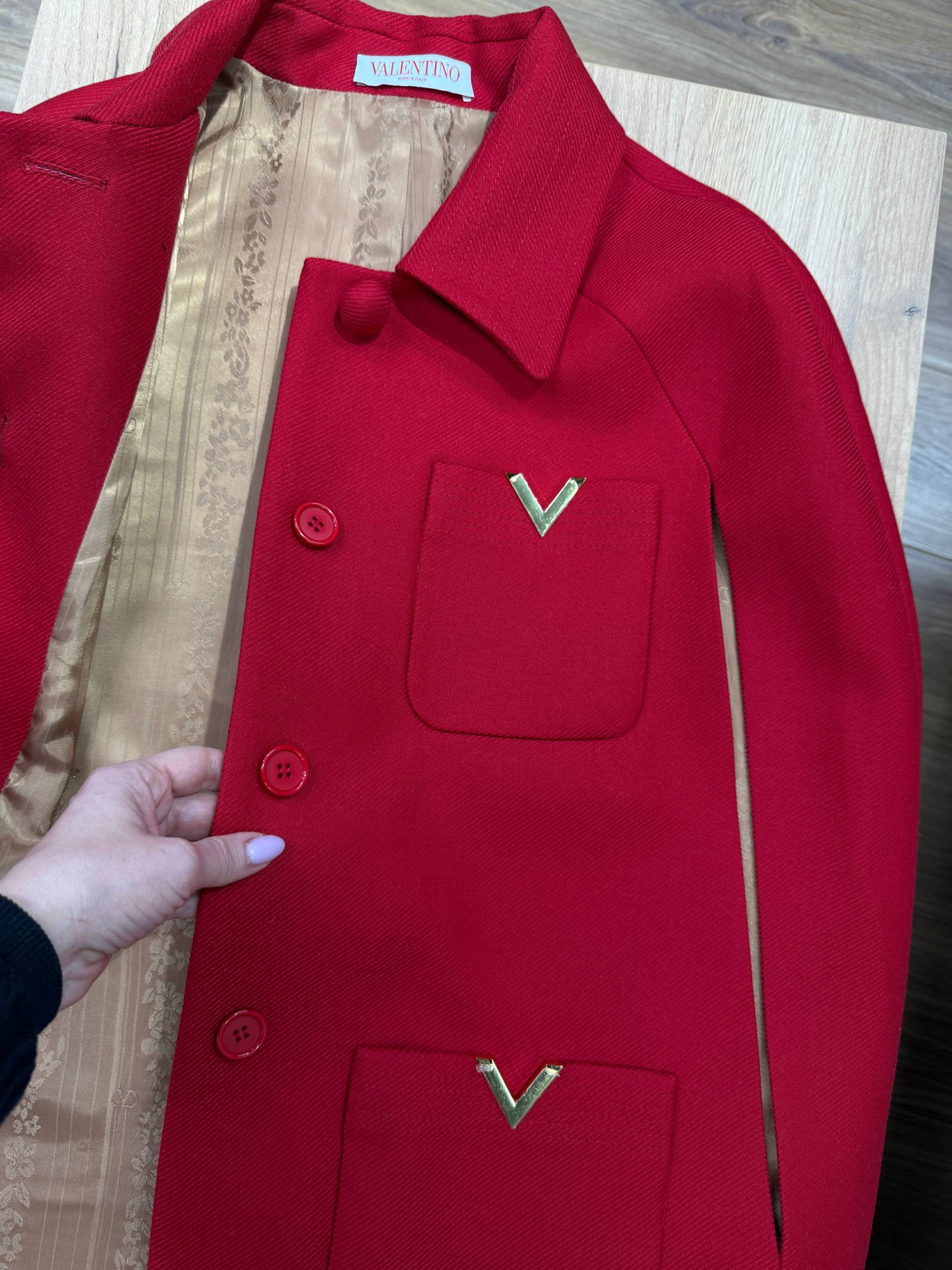 КЕЙП ПОНЧО VALENTINO детальное фото