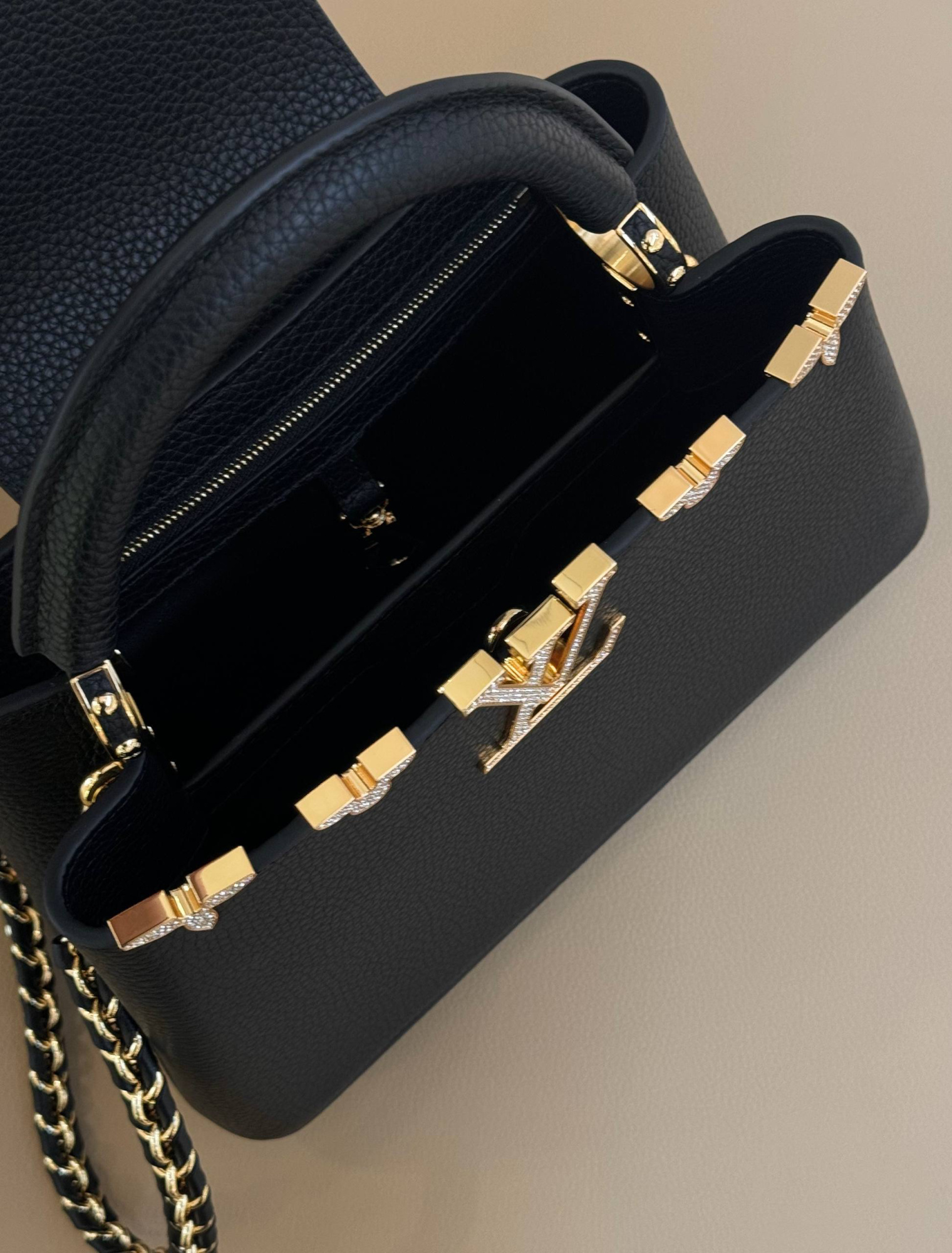 СУМКА LOUIS VUITTON детальное фото