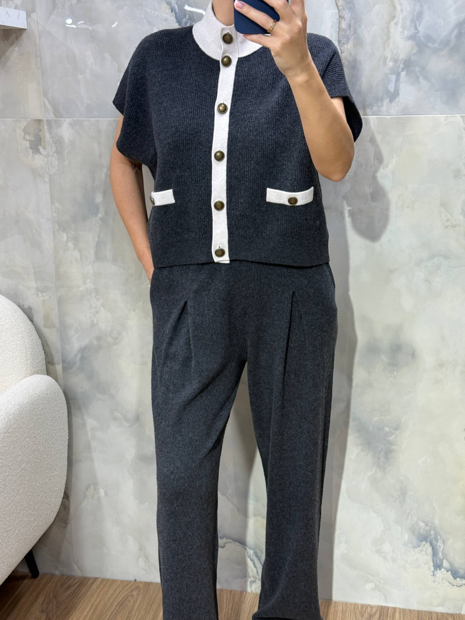 КОСТЮМ LORO PIANA детальное фото