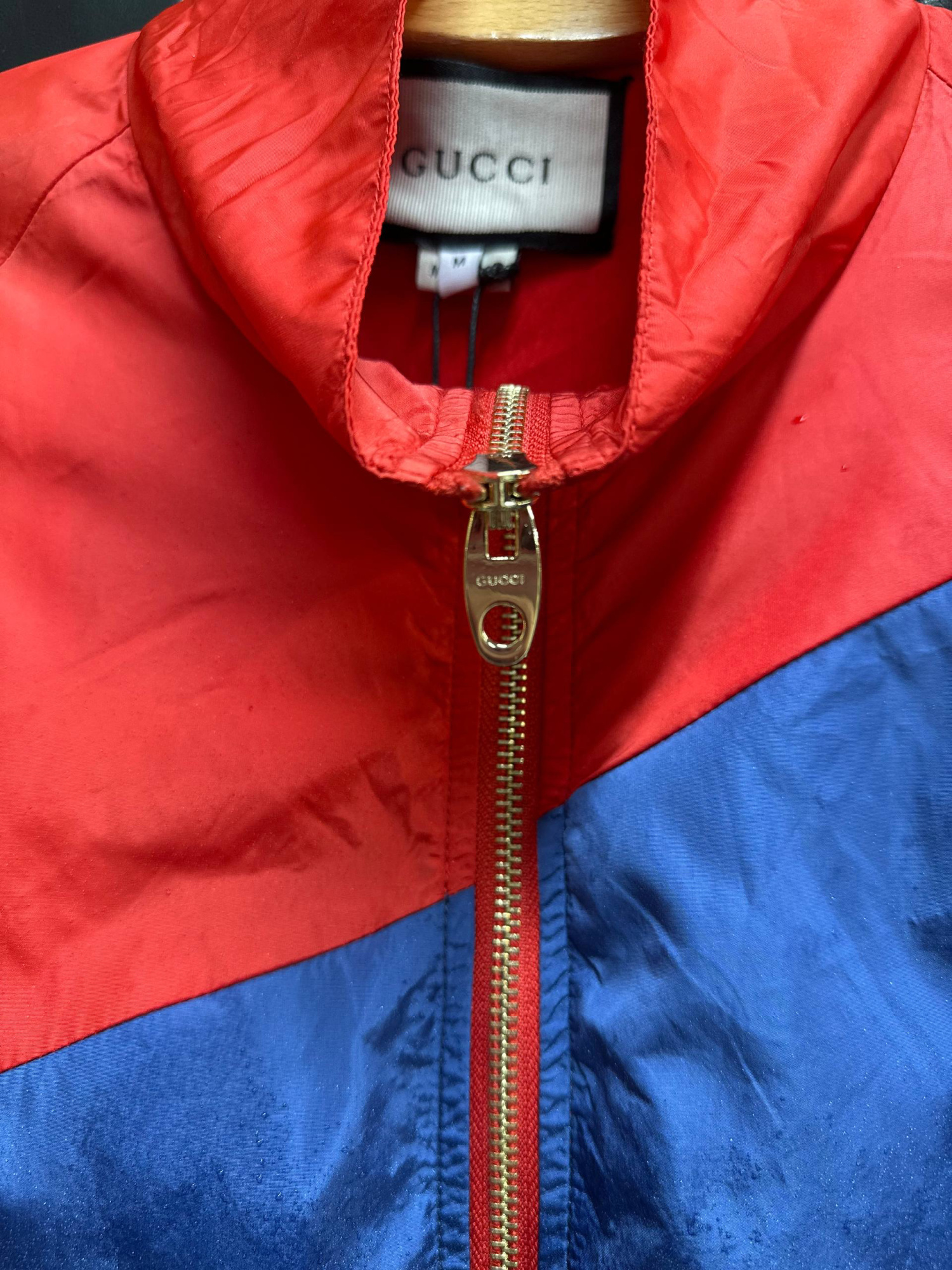 ВЕТРОВКА GUCCI детальное фото