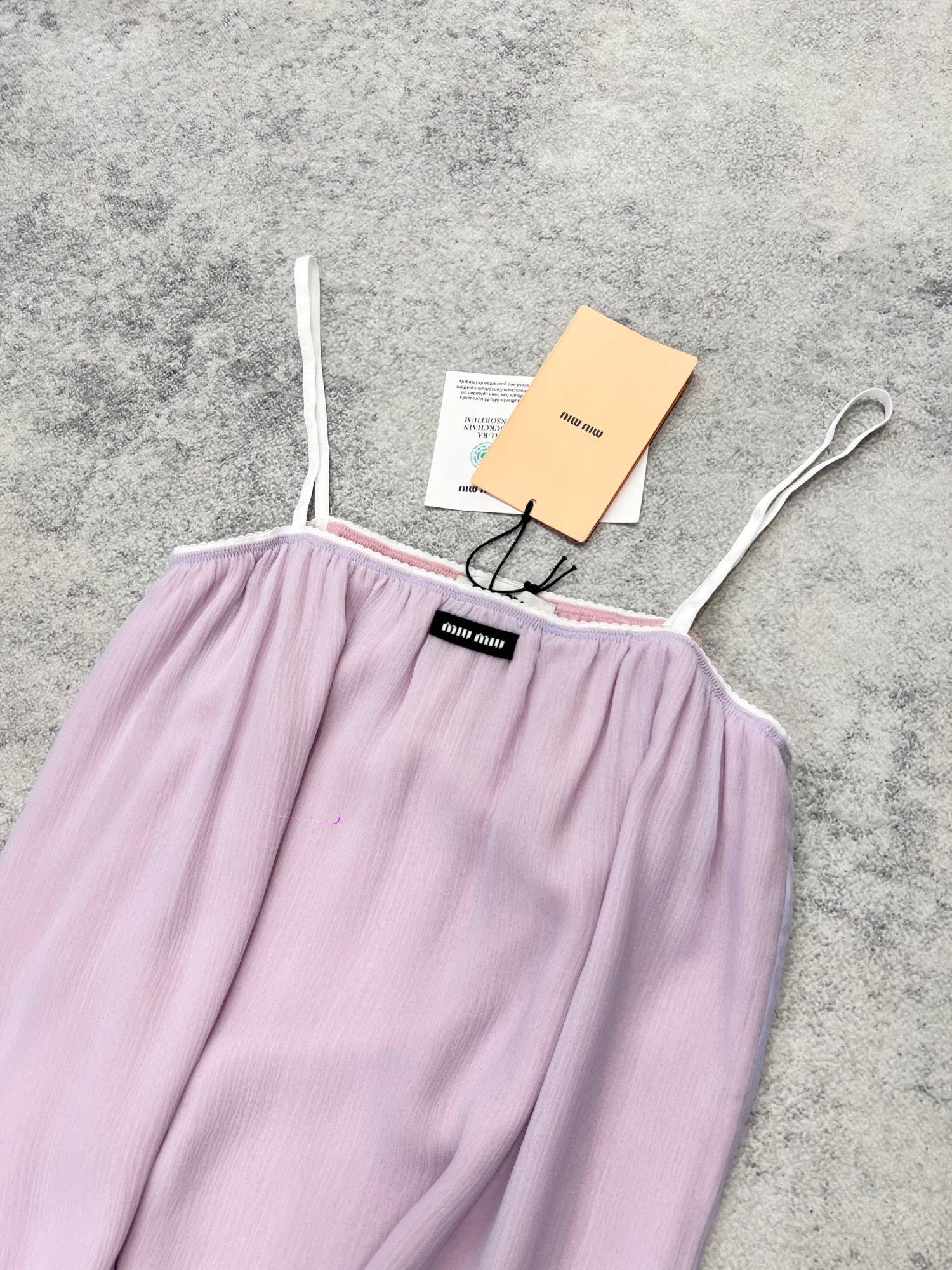 ПЛАТЬЕ MIU MIU детальное фото